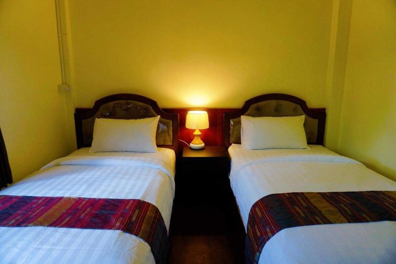 Punyin Hotel Inthanon -ปั้นหยิ่น โฮเทล Chom Thong Zewnętrze zdjęcie