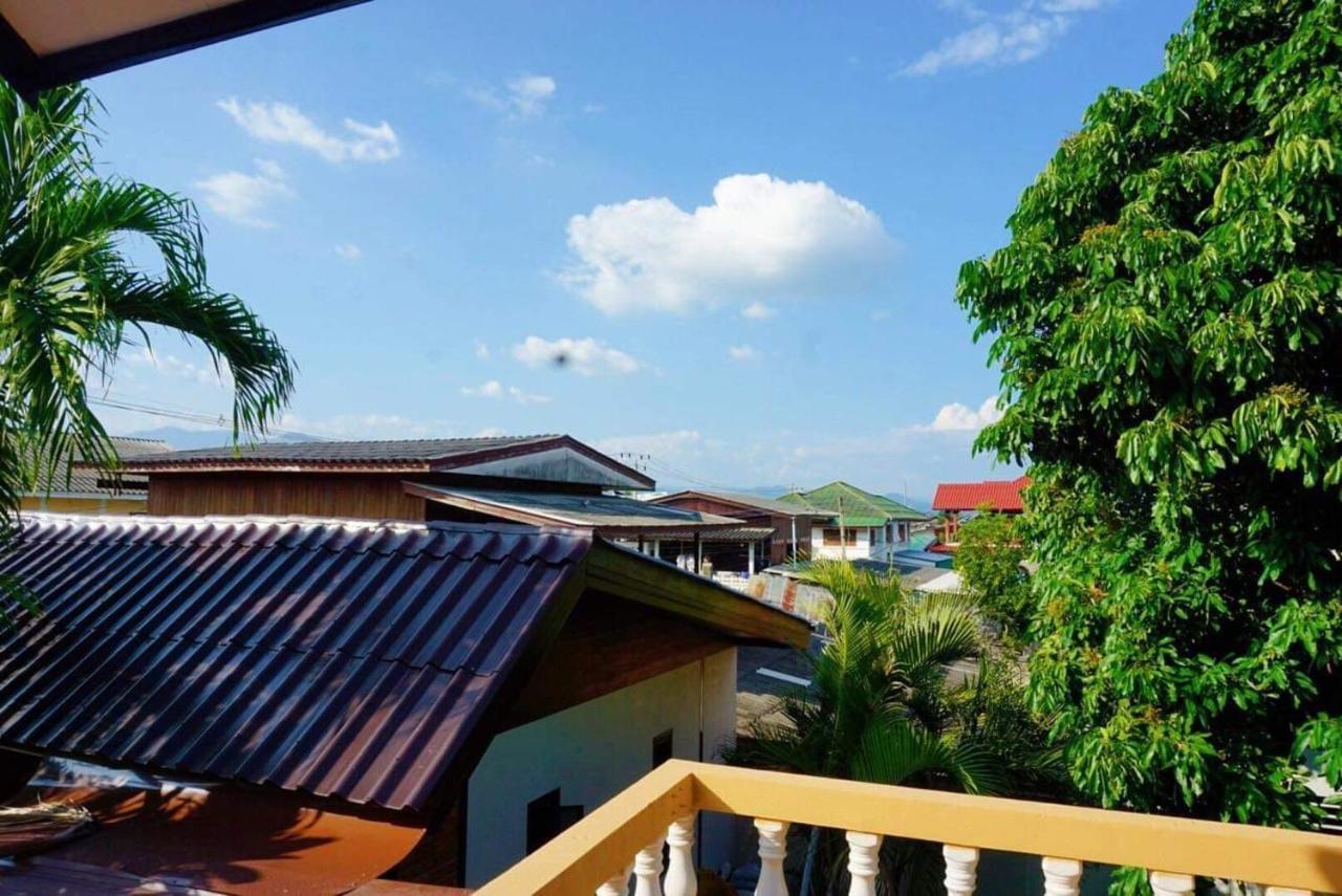 Punyin Hotel Inthanon -ปั้นหยิ่น โฮเทล Chom Thong Zewnętrze zdjęcie