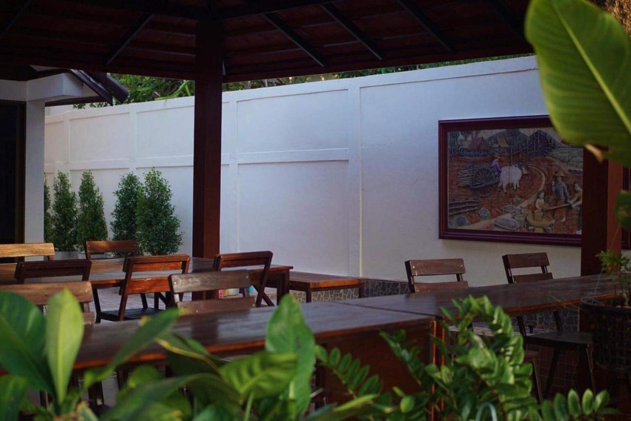 Punyin Hotel Inthanon -ปั้นหยิ่น โฮเทล Chom Thong Zewnętrze zdjęcie